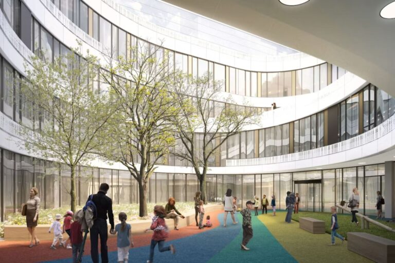 3D Zeichnung eines geplantes Gebäudes. Der Innenhof wird mit spielenden Kinder und Eltern gezeigt.